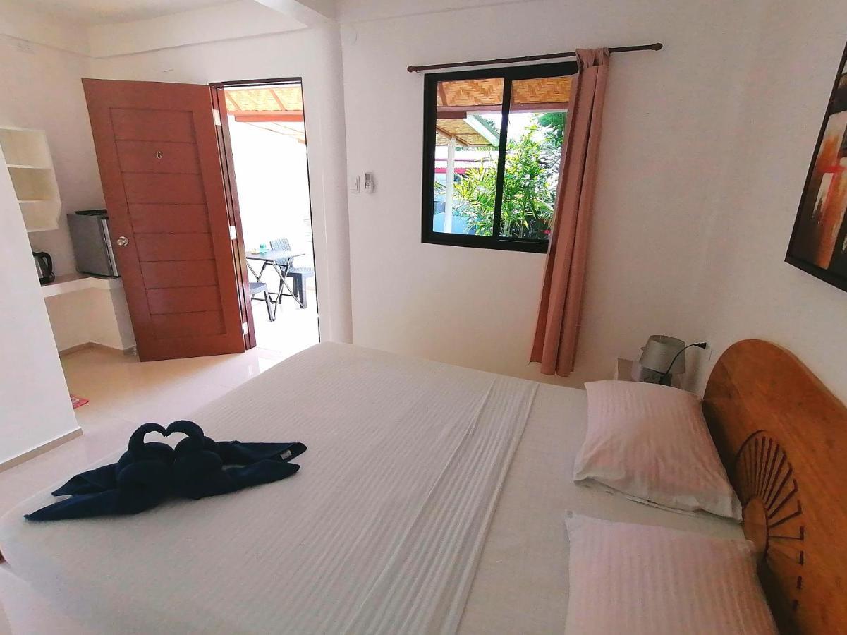 Astillo'S Guest Houses Moalboal Εξωτερικό φωτογραφία