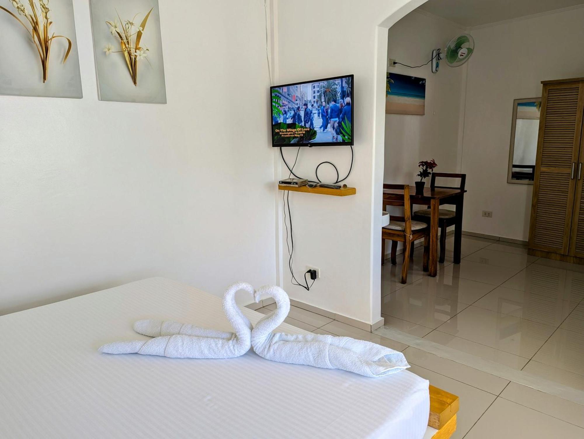 Astillo'S Guest Houses Moalboal Δωμάτιο φωτογραφία