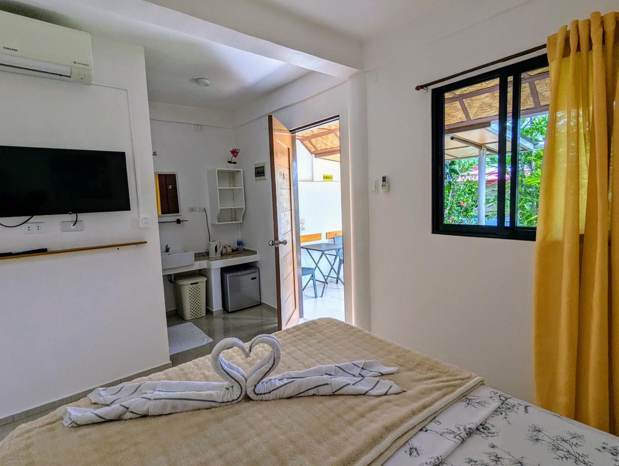 Astillo'S Guest Houses Moalboal Εξωτερικό φωτογραφία