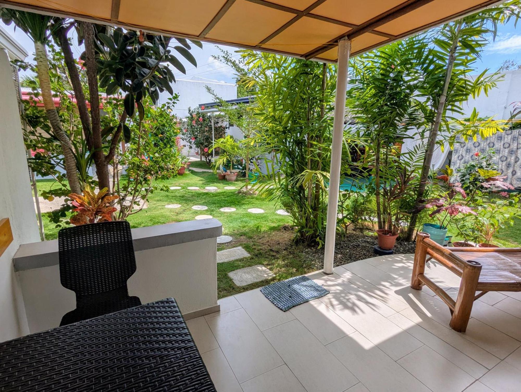 Astillo'S Guest Houses Moalboal Εξωτερικό φωτογραφία